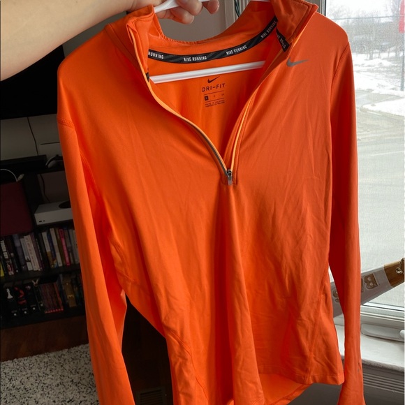 Nike dri fit half zip NWOT size small - Picture 2 of 4